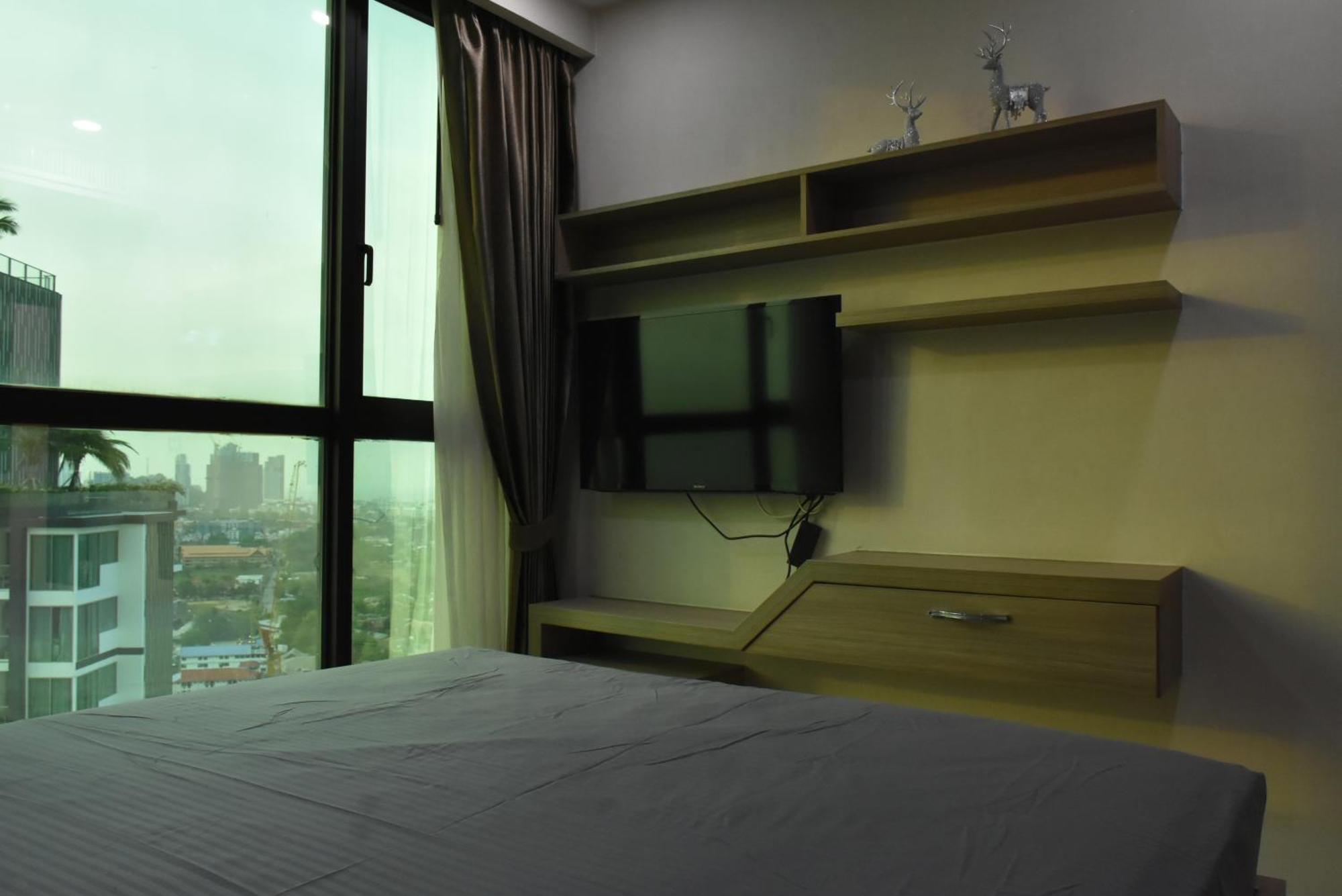 Dusit Grand Condo View Jomtien Beach Exterior photo